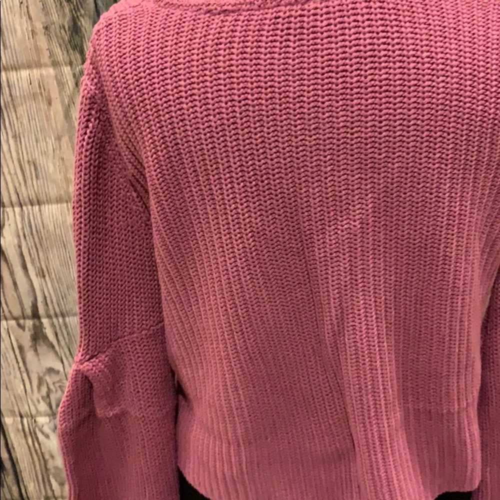 💗NWT FREE PEOPLE DAMSEL BELL SLEEVE SWEATER - Picture 13 of 15